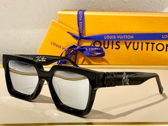 Louis Vuitton Sunglasses AAA+ ID:20220317-760